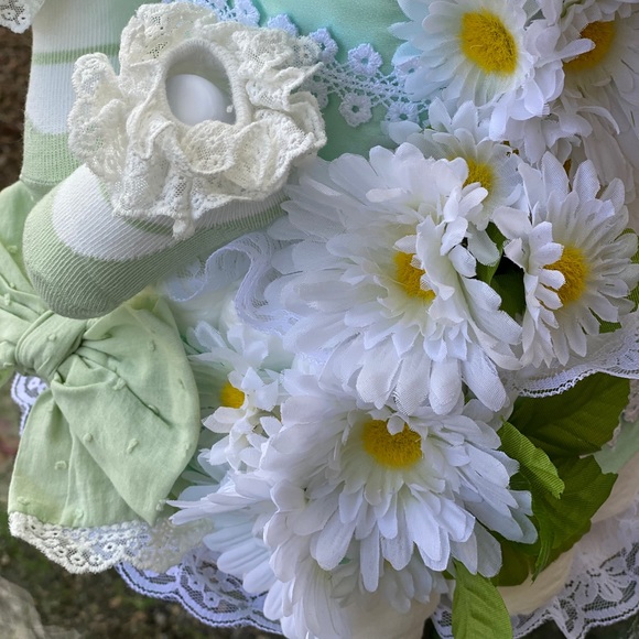 Easter Diaper Cake, Flowers Diaper Cake